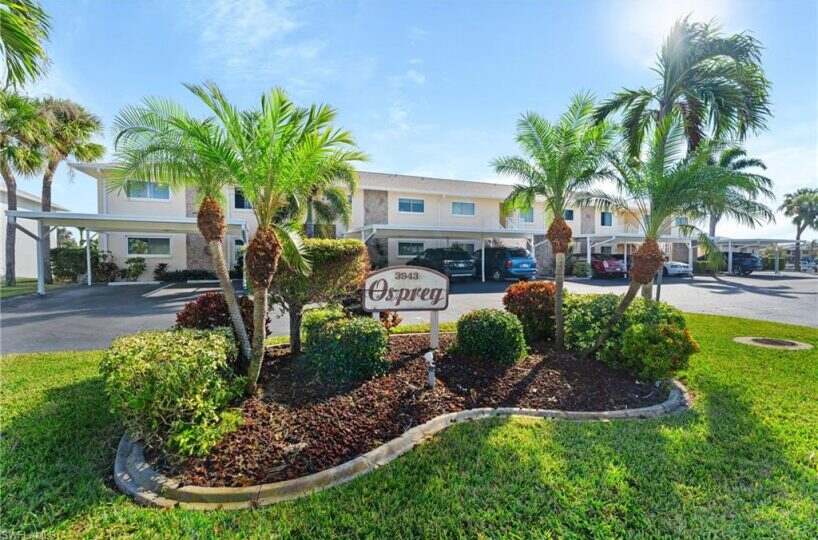 house with pool for sale