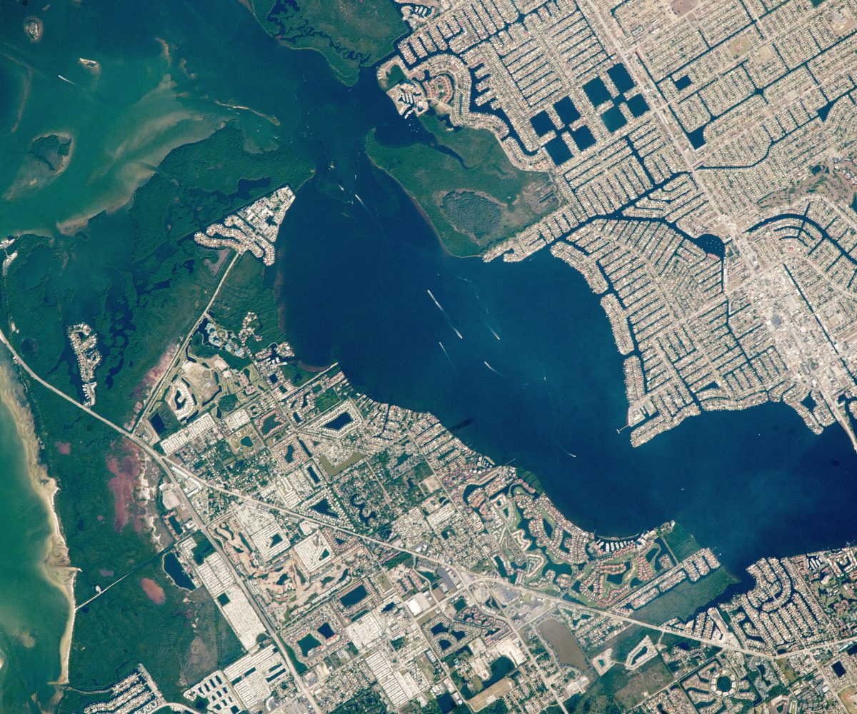 homes for sale with boat dock