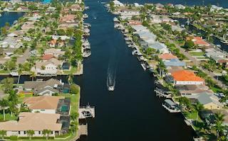Communities 5 Aerial view of waterfront homes.